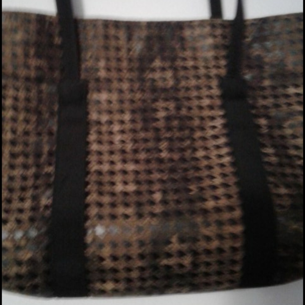 Lancome Houndstooth Everyday Chic Shoulder Bag - Picture 2 of 6